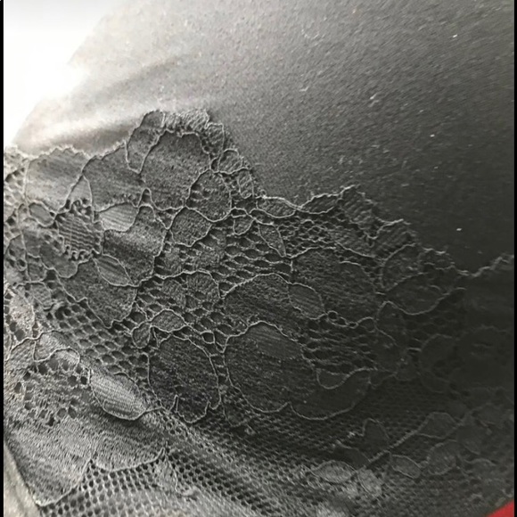 Victoria’s Secret Bra - Picture 3 of 4